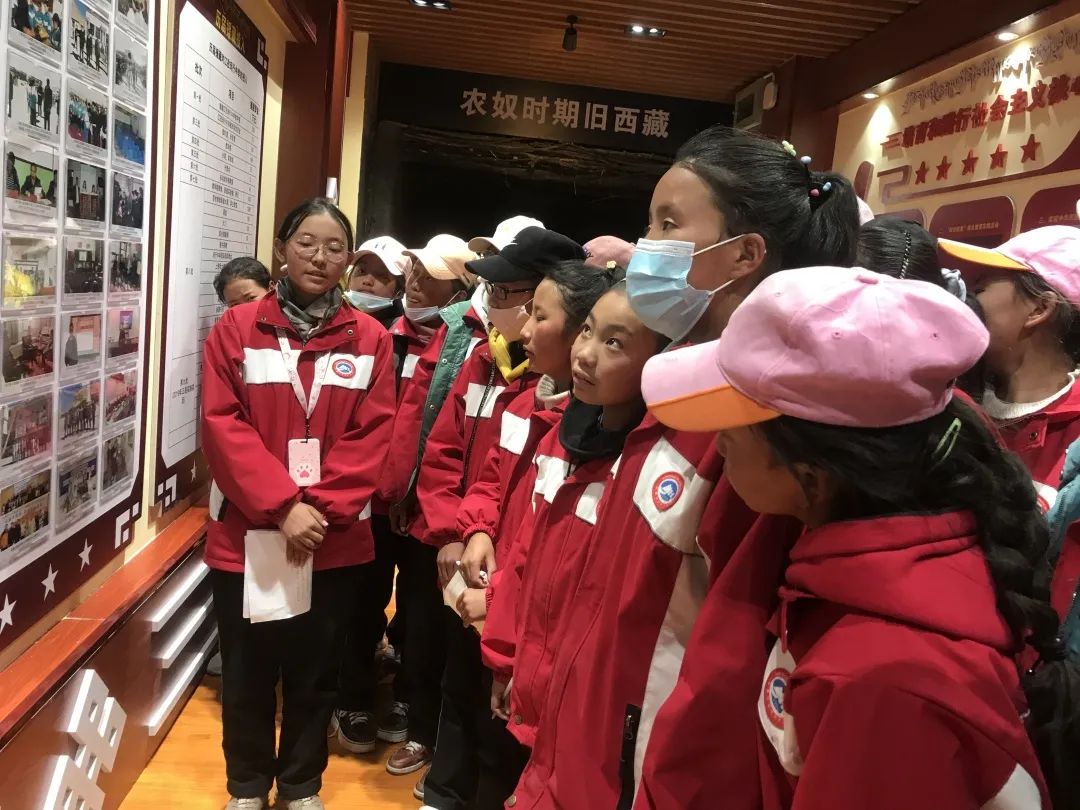 加强中学科学教育体系建设 为科技自立自强奠定基础