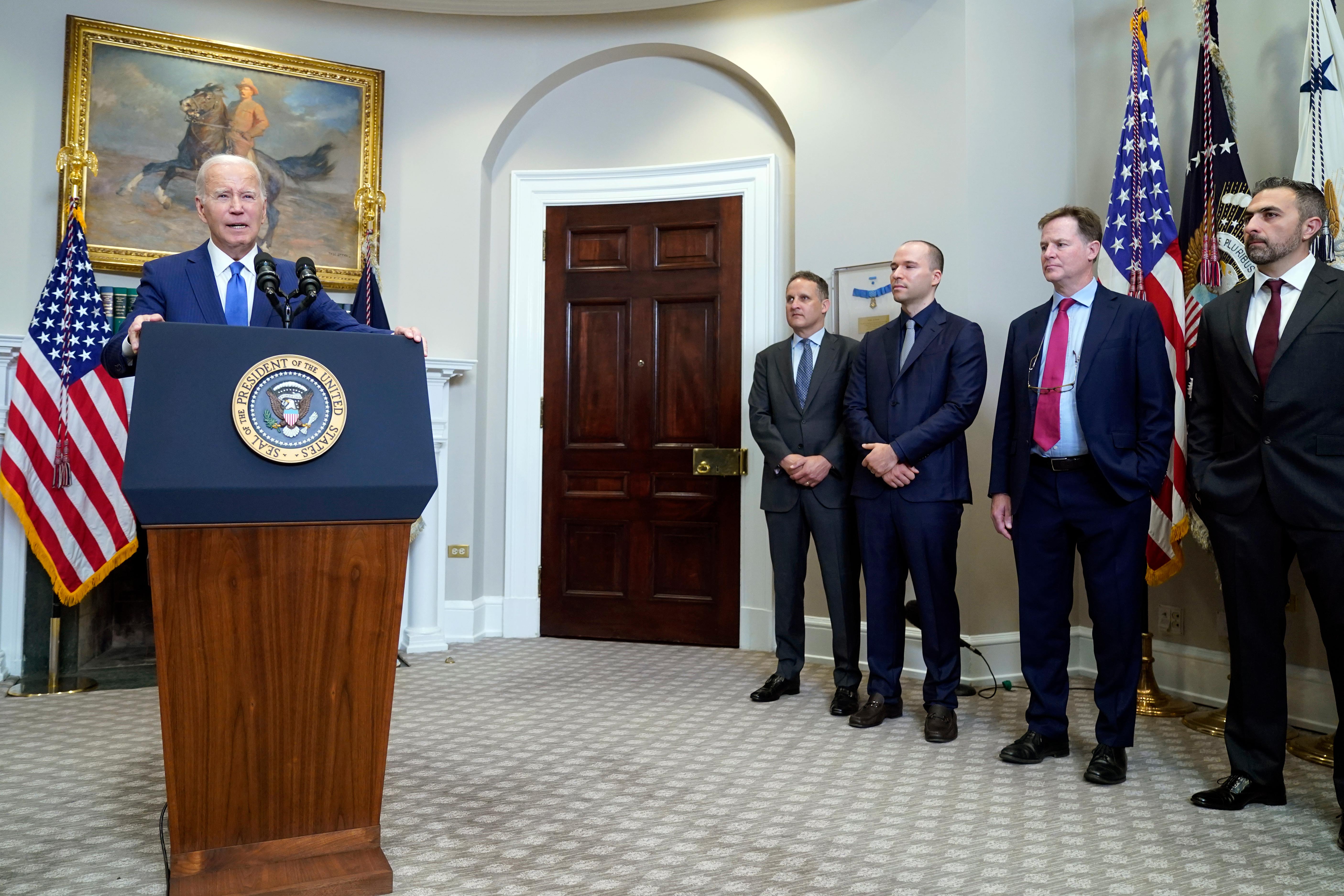 首届人工智能安全峰会在英国召开