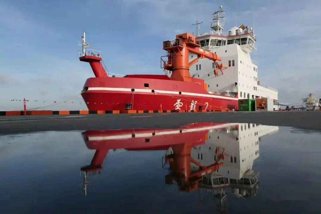 “雪龙2”号完成大洋考察作业