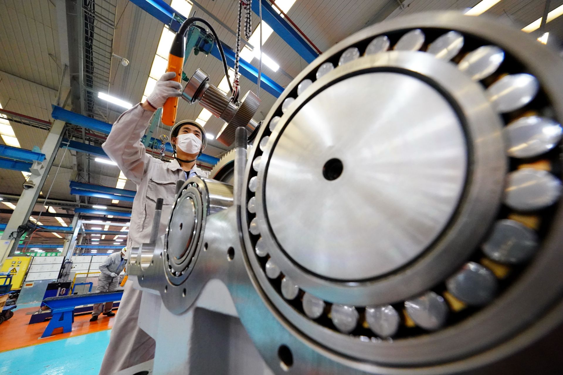 科技创新“点燃”产业升级新引擎