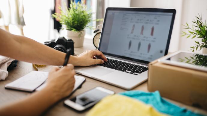 别让“算法”成为“算计”