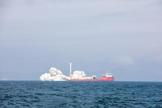 我国成功发射卫星互联网高轨卫星