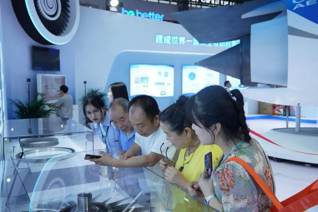 实探新质生产力 | 民营航空的数智探索