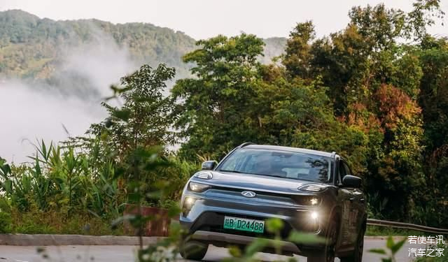 智能汽车亟待系好网络“安全带”