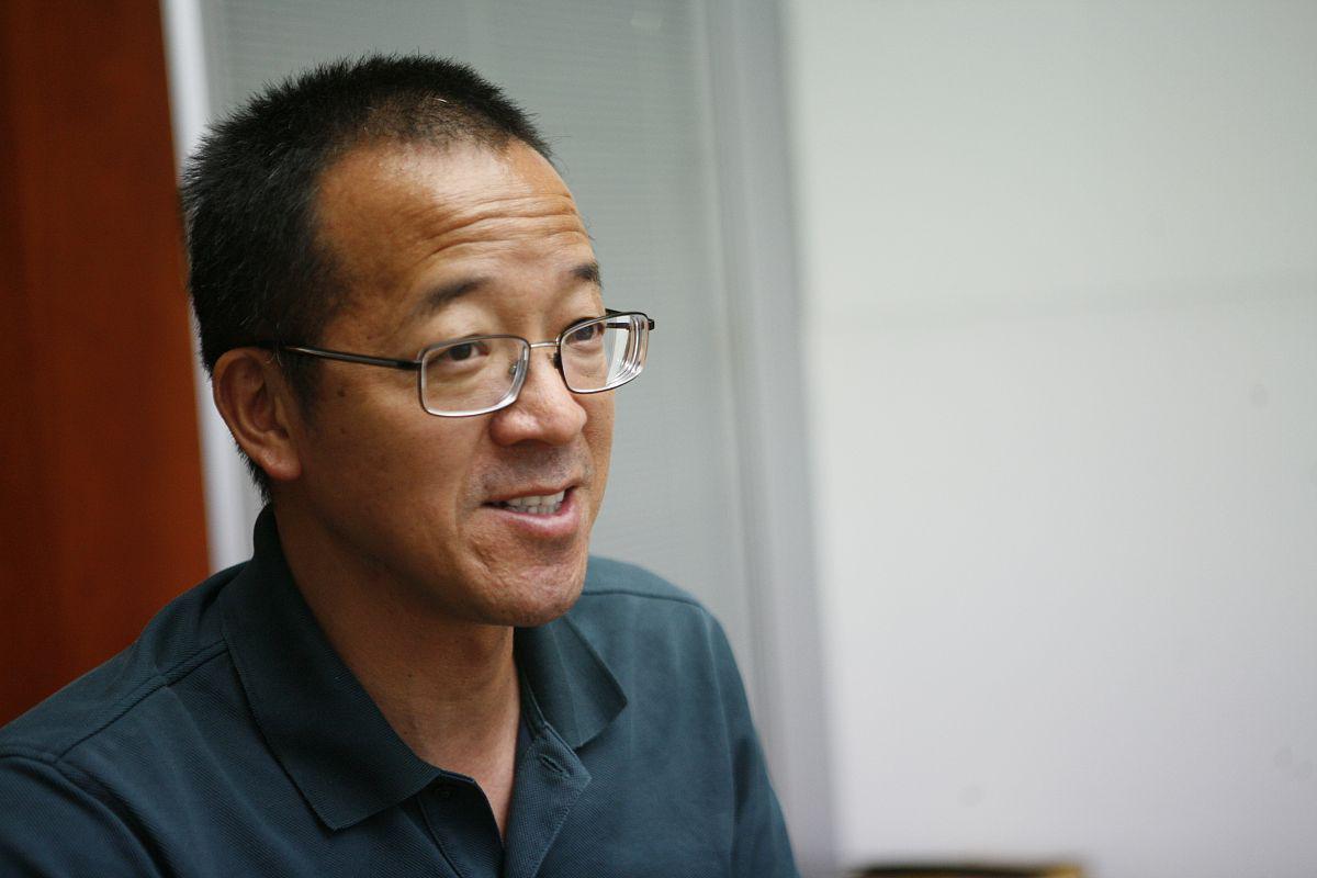 知名主播董宇辉离职,新东方美股盘前跌6%,俞敏洪回应