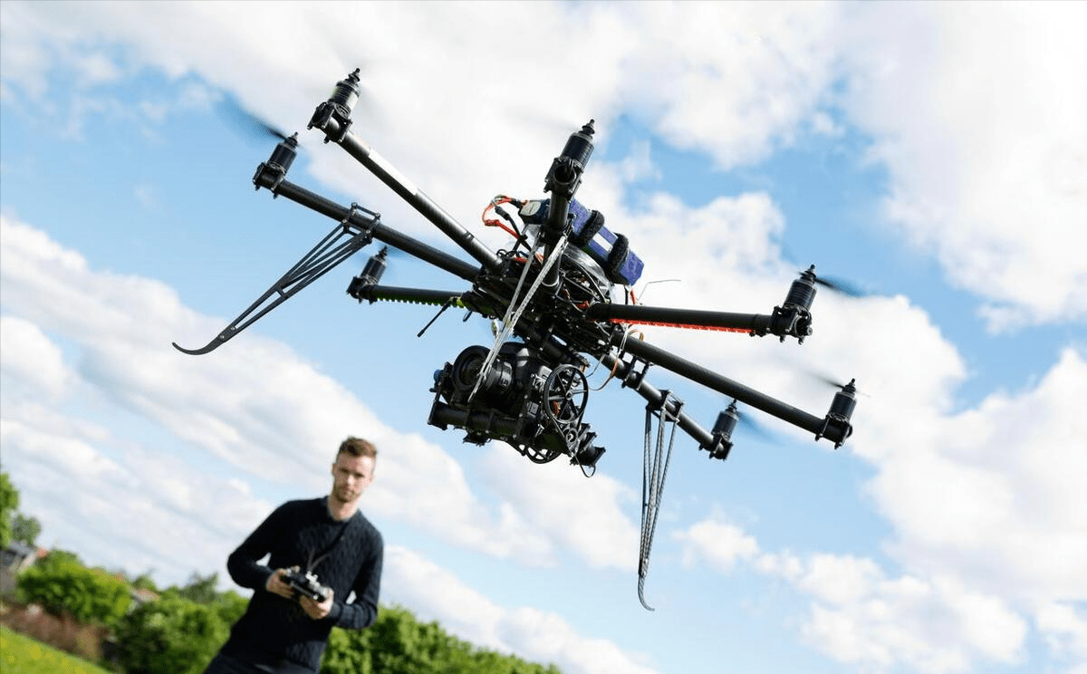 新鲜！无人机驾驶也是竞赛项目