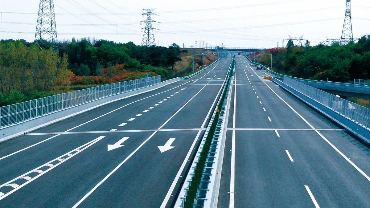 抓住超高清“超高速”发展机遇