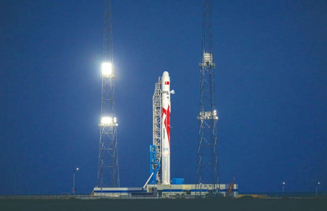 朱雀二号改进型遥一运载火箭发射成功