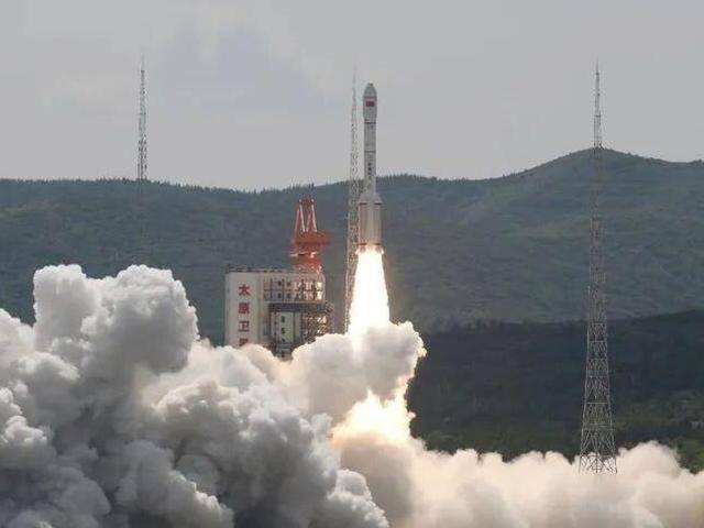 我国成功发射卫星互联网低轨卫星