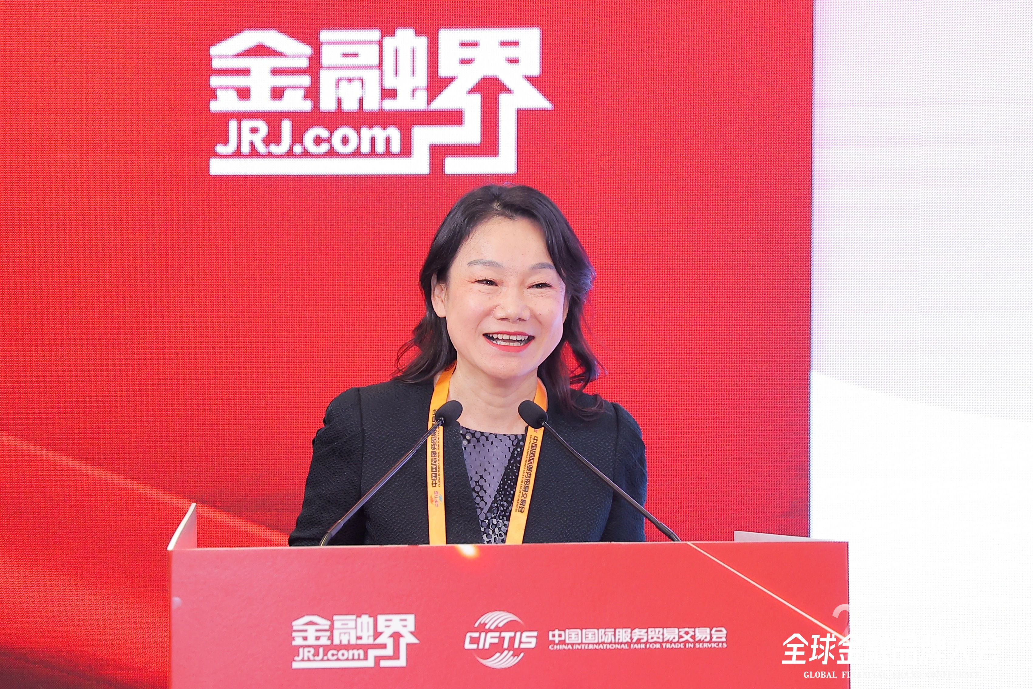 在大军山·智能汽车科技大会(2024)上,专家热议——新能源汽车如何跑赢智能化下半场