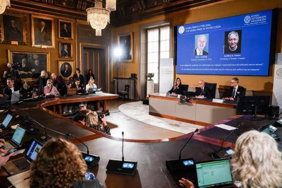 年终报道｜全球科研向“四极”前沿发展