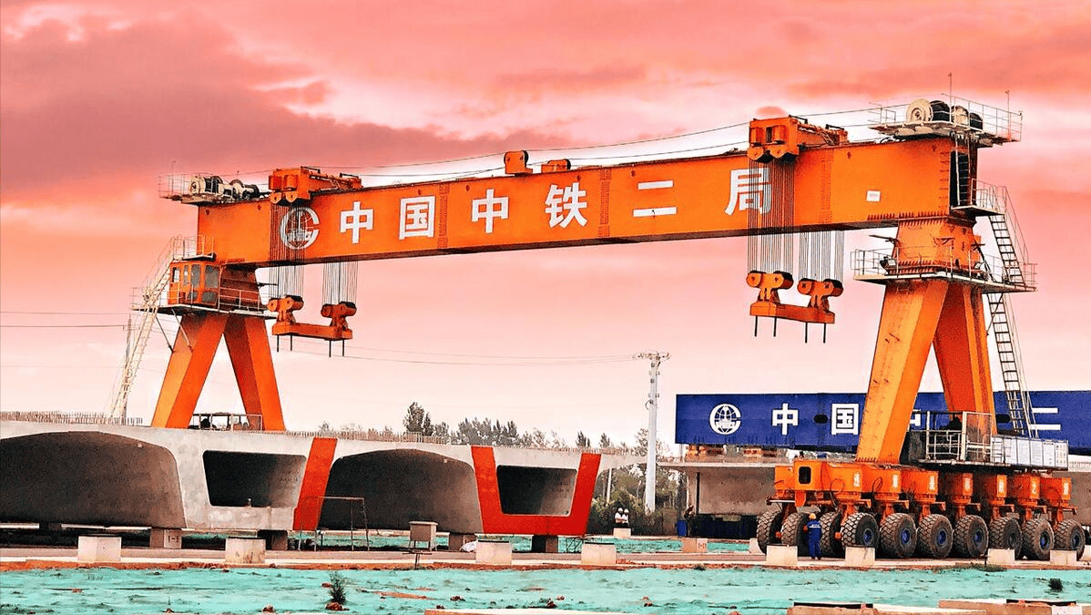 “中国造”全尺寸人形机器人完成全身复杂动作