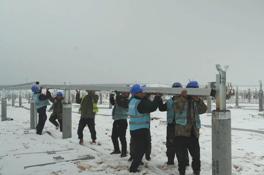 新春走基层|地心“追光”:地下2400米深处的别样“年味”