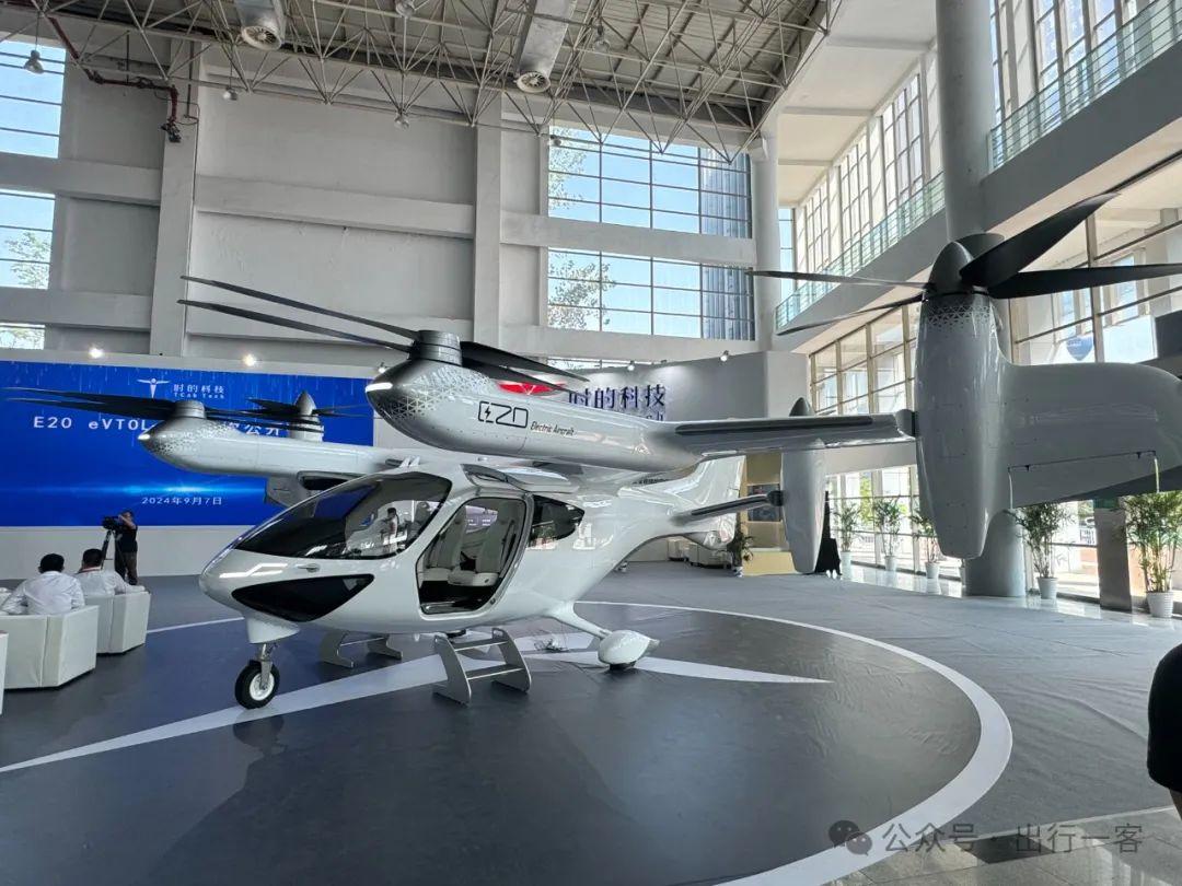 从蓝图到实景，低空经济蓬勃发展