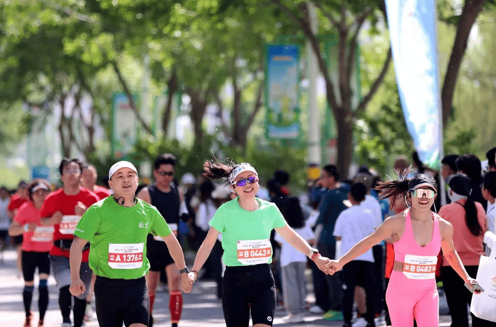 出发吧！以未来之名——透视全球首次“人机共跑”半程马拉松