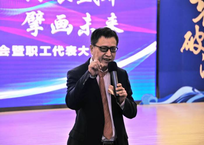 柔性直流技术擘画能源强国新蓝图：赛晶科技净利润率与净资产收益率双双攀升
